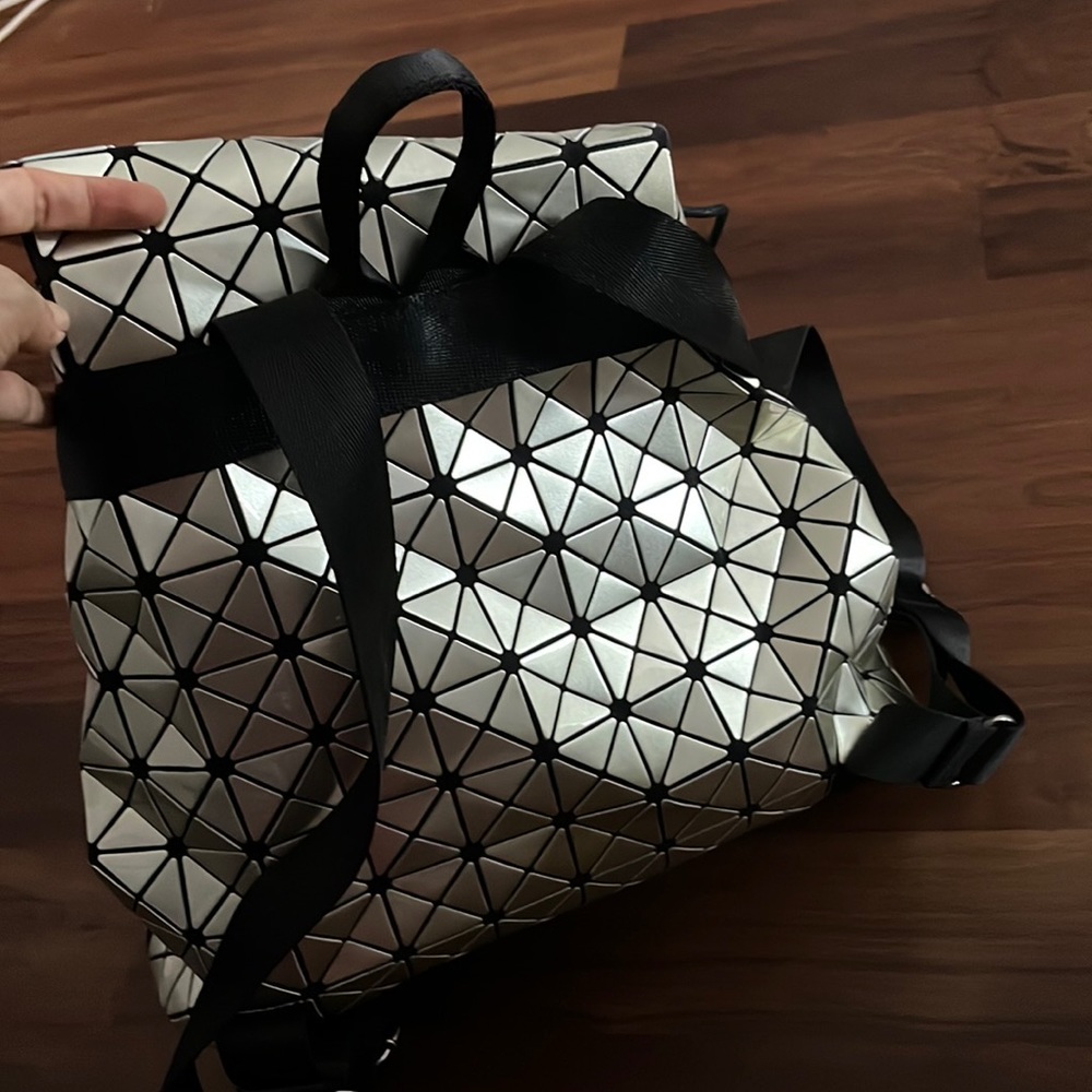 Silver Geometric Pattern Backpack - image 5